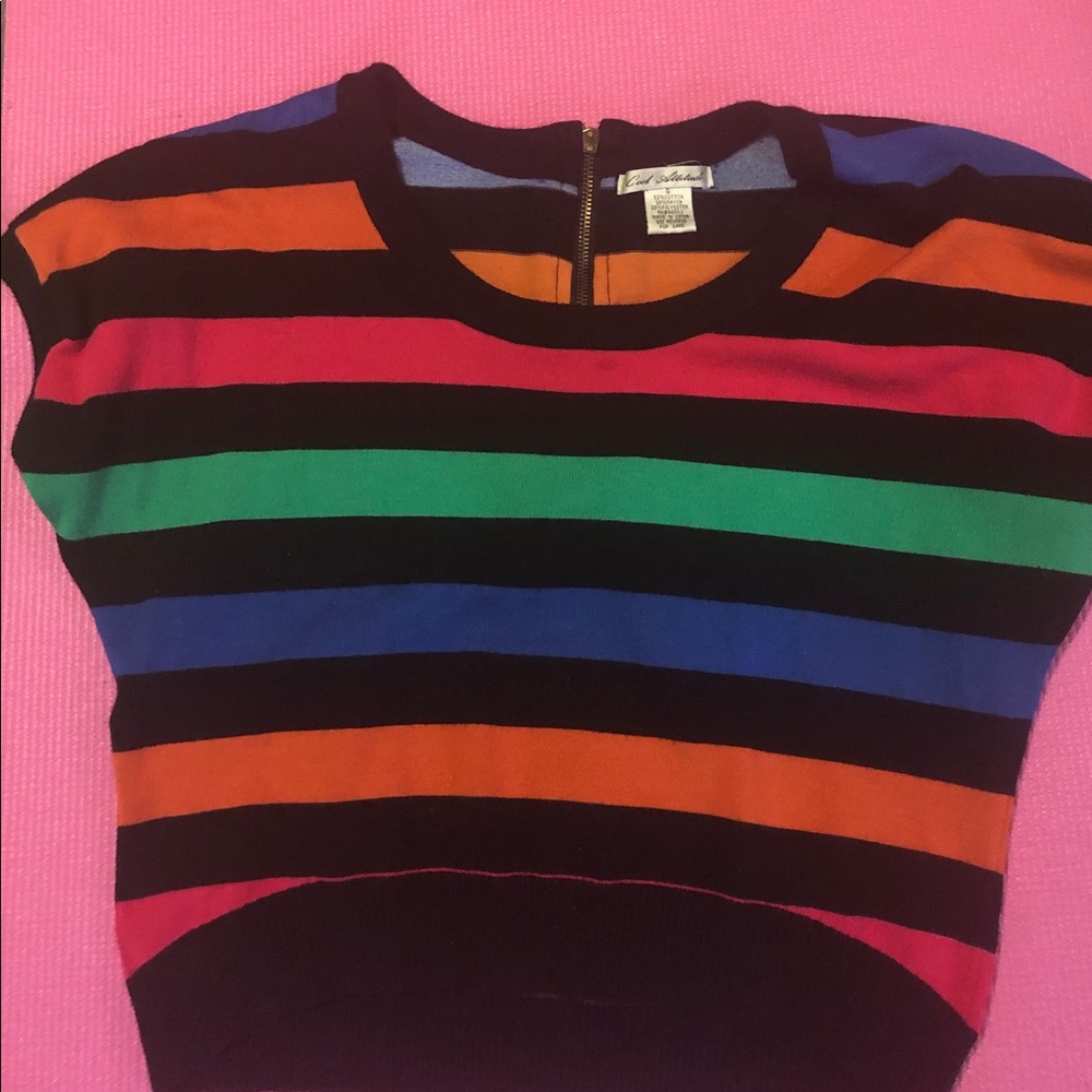 Colorful slightly cropped sweater top